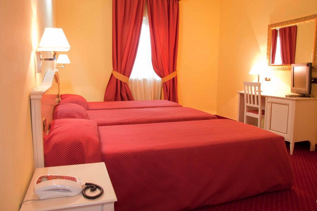 Hotel Il Duca Del Sannio Agnone Ruang foto